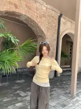 レース付きオフショルダー長袖シャツ【イエロー・タイトフィット】