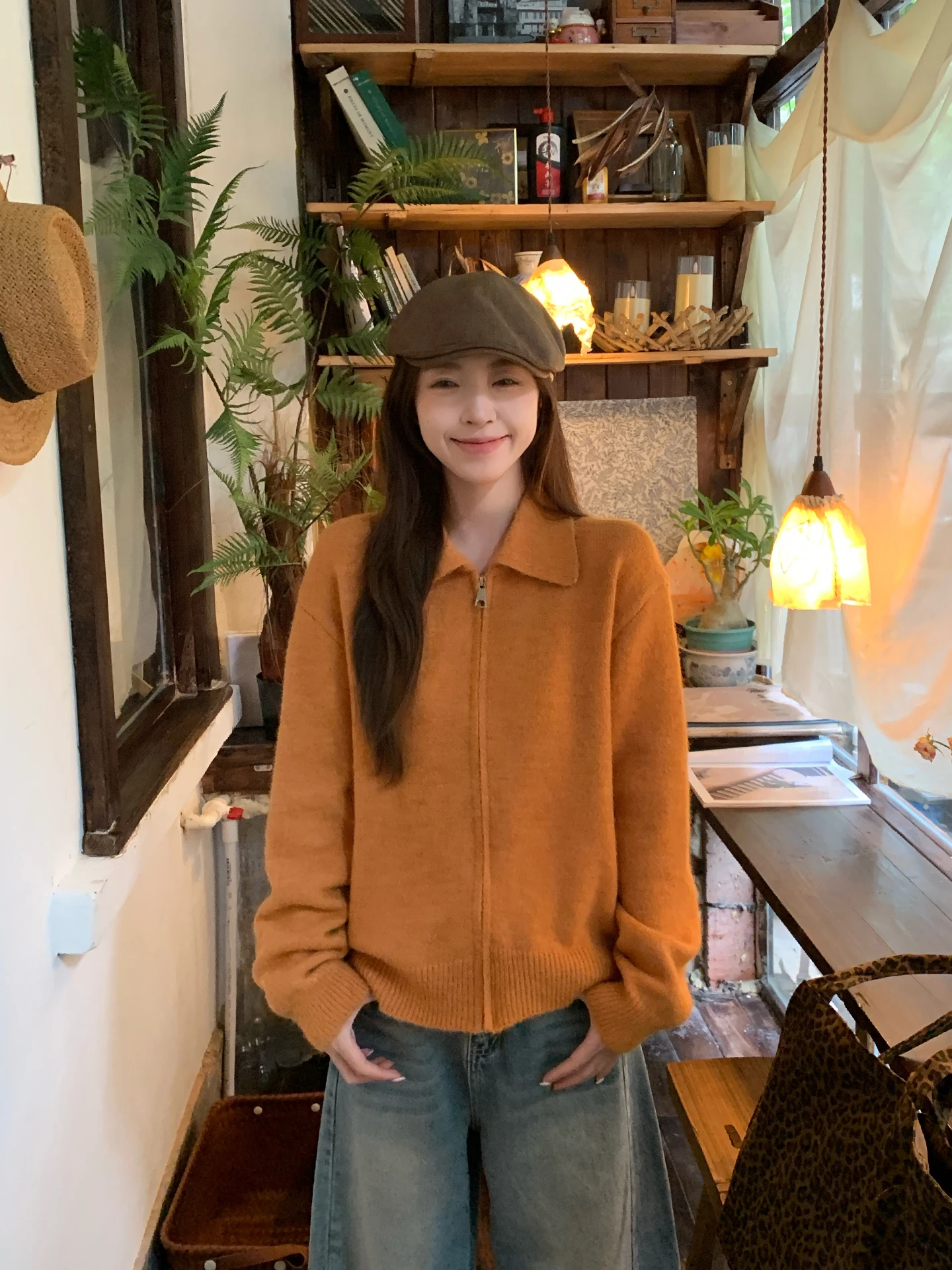 カーディガンを前閉めるのが難しい…なぜ？そしてどうやって上手に活用できるの？