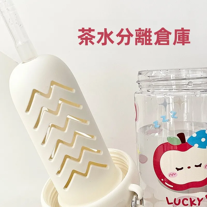 ストロー付き水筒を大人に選ぶべき理由は？おしゃれで実用的な1リットルタイプの選び方