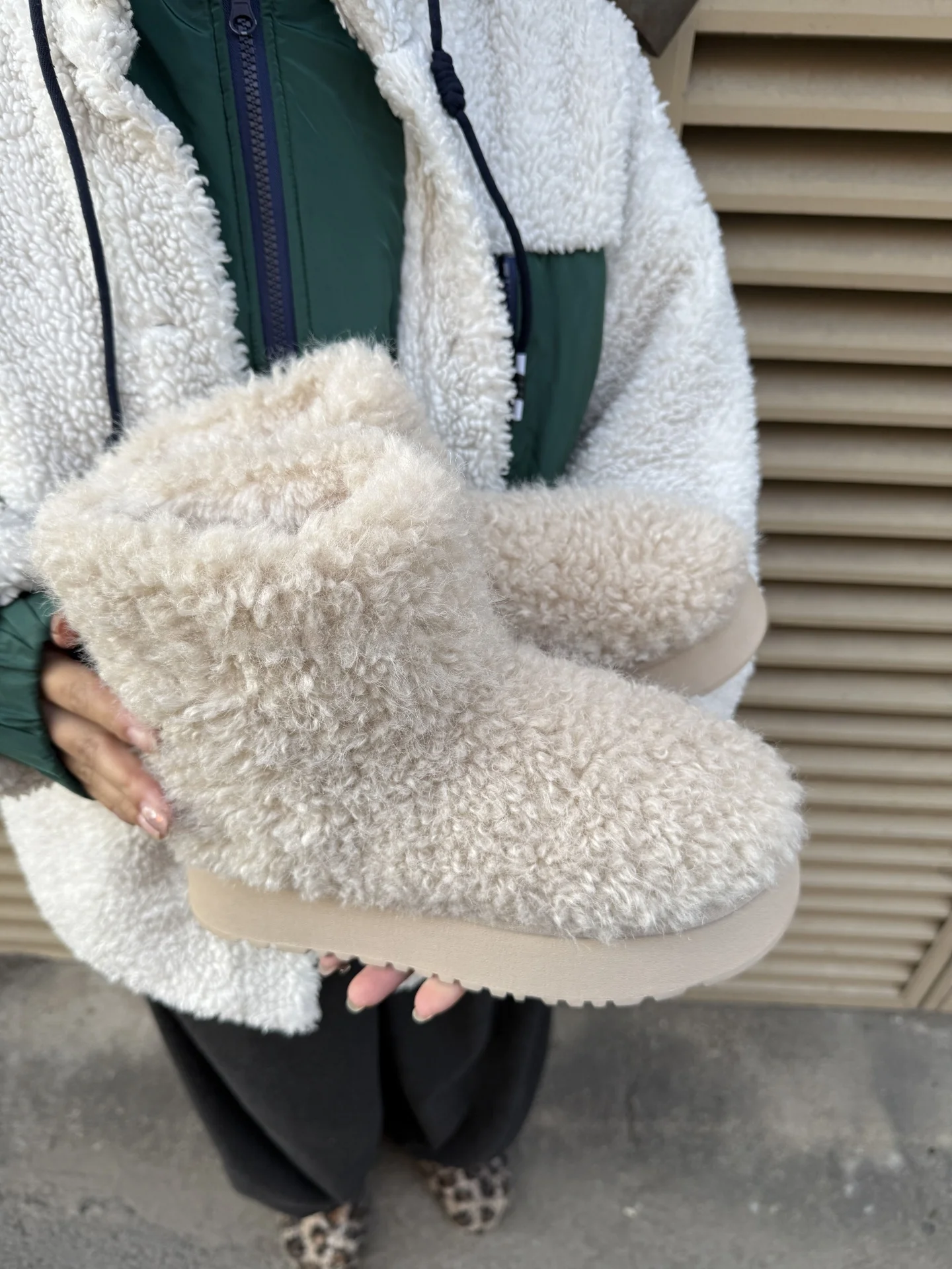 冬用厚底雪地ブーツ：可愛いデザインと極上の柔らかさが冬の足元を守る