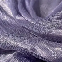 華やかな皺感の光沢あるオーガンジー生地【大袖の漢服用・ウェディング装飾に最適】