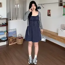 大きいサイズのフラワープリントキャミソールワンピースとカーディガンの夏用コーディネート（セットアップ対応）