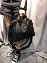 大容量の実用的な本革トートバッグ【柔らかなレザー・ショルダータイプ】