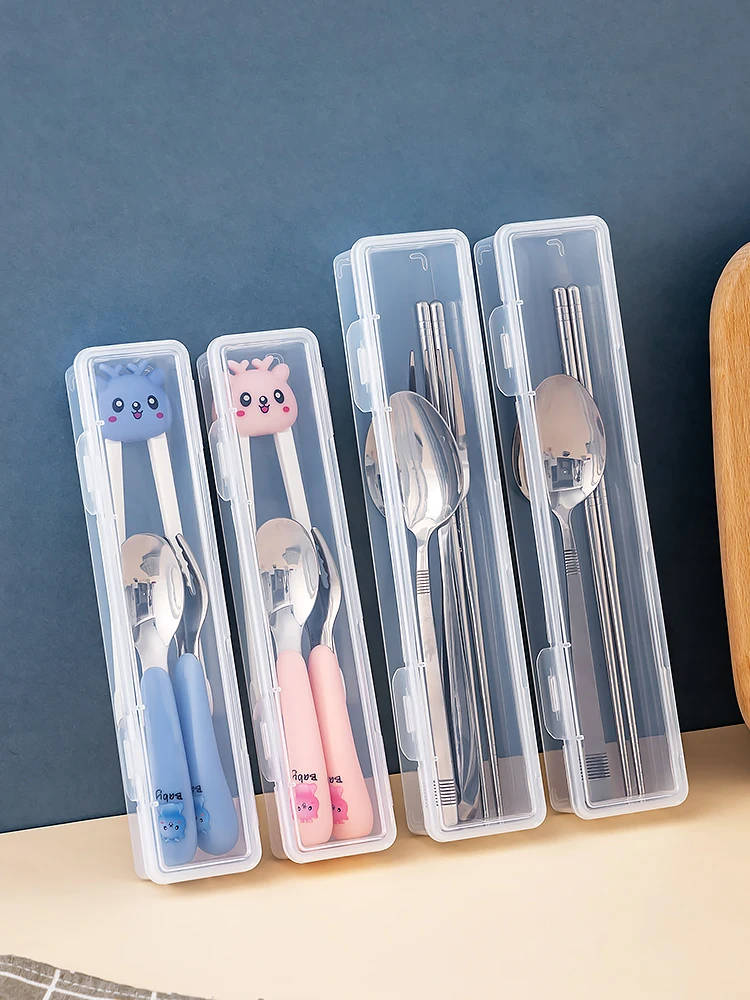 食器棚収納に悩むあなたに、本当に役立つ収納アイテムは？