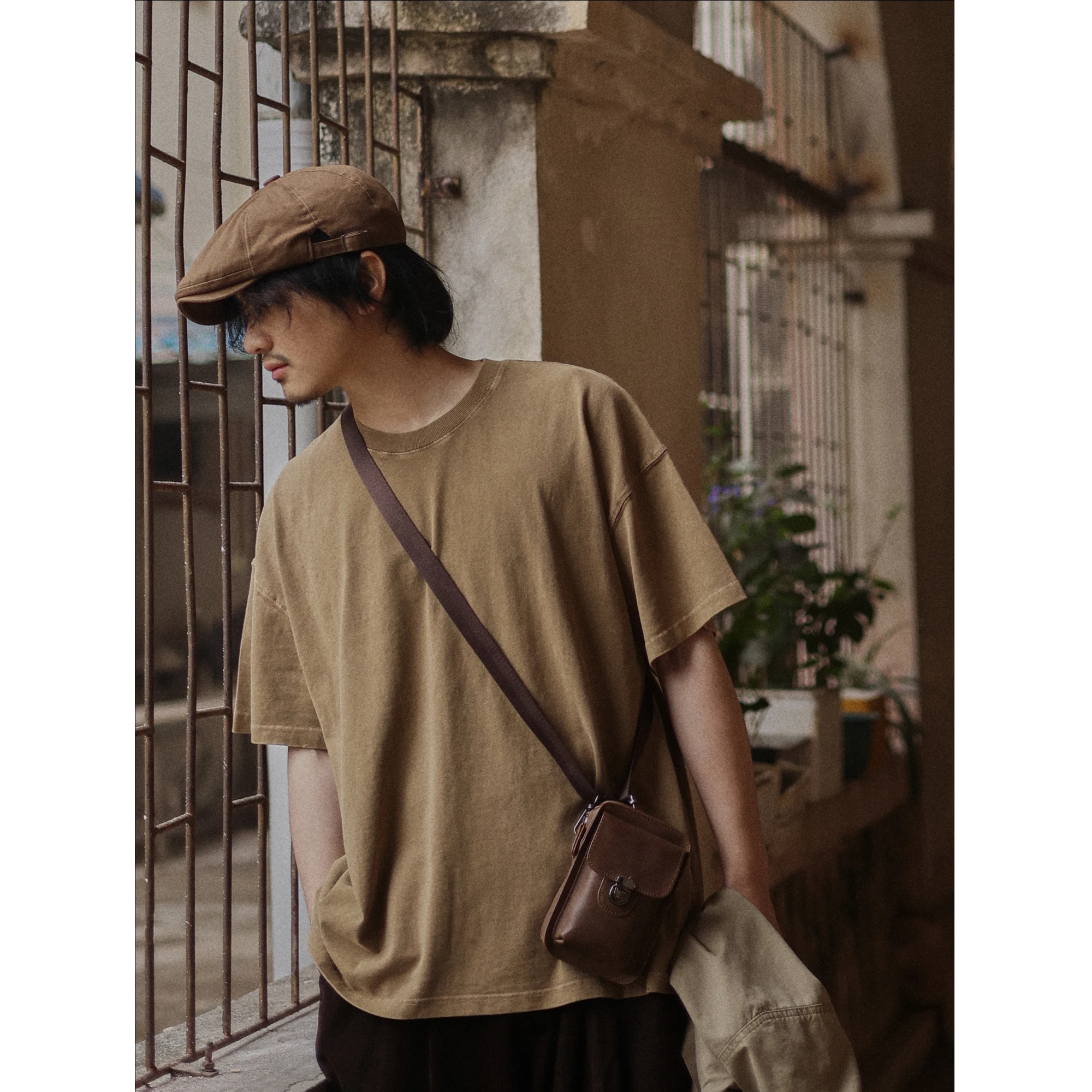 Tシャツが伸びるのを防ぐには？この1点が鍵になるルーズフィットコットンTシャツの選び方