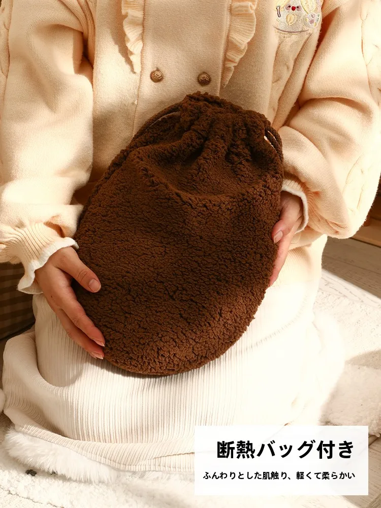 アウトドア用湯たんぽSHIMOYAMA-187184：厚手注水式で長時間の暖かさを実現