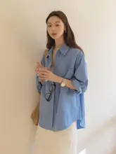 シンプルなデザインの長袖シャツ【フィット・大きなポケット付き・春夏用】