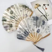 水墨画デザインの折りたたみ扇子【中国風・夏用・携帯便利】