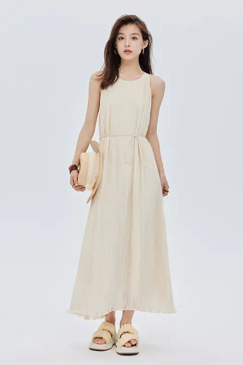 シャンパンカラーのシフォンドレス【バインダー付き・バックストラップ・ウエストマーク・エレガントデザイン】