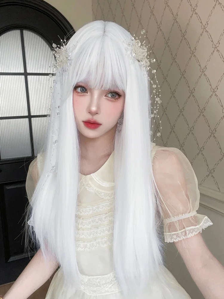 2026年ロブヘアアレンジとロングヘア ストレート 前髪ありのどちらがおすすめ？