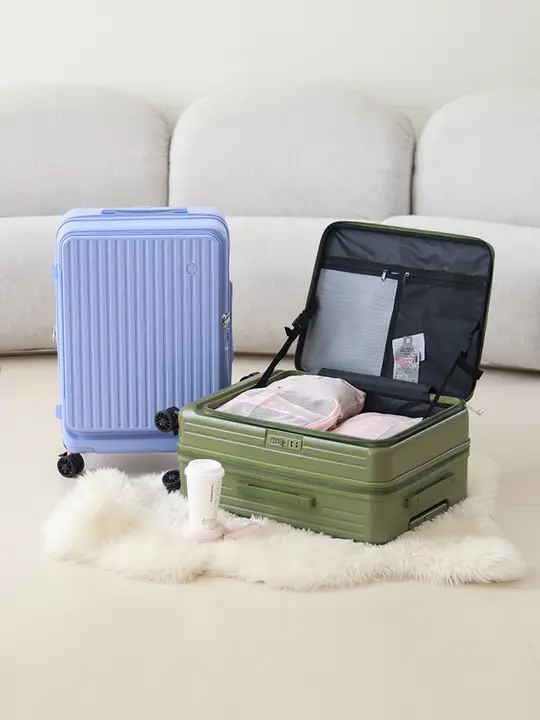 サイドオープンの多機能キャリーケース【パスワードロック・キャスター付き・深収納】