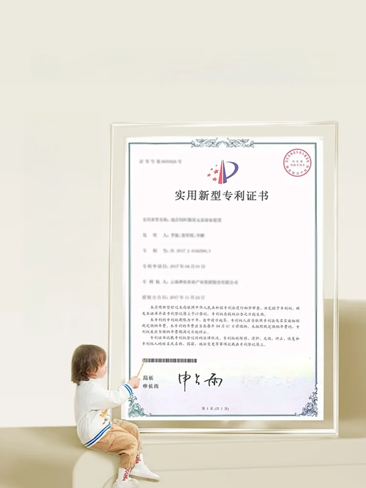 シーン キッズ向けの子ども用座布団：七七家「眨眼小洛記憶棉坐垫」の実用性と使い方