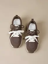 厚底デザインの冬用レトロスニーカー【女性用・ブラウン・カジュアル・スポーツ】