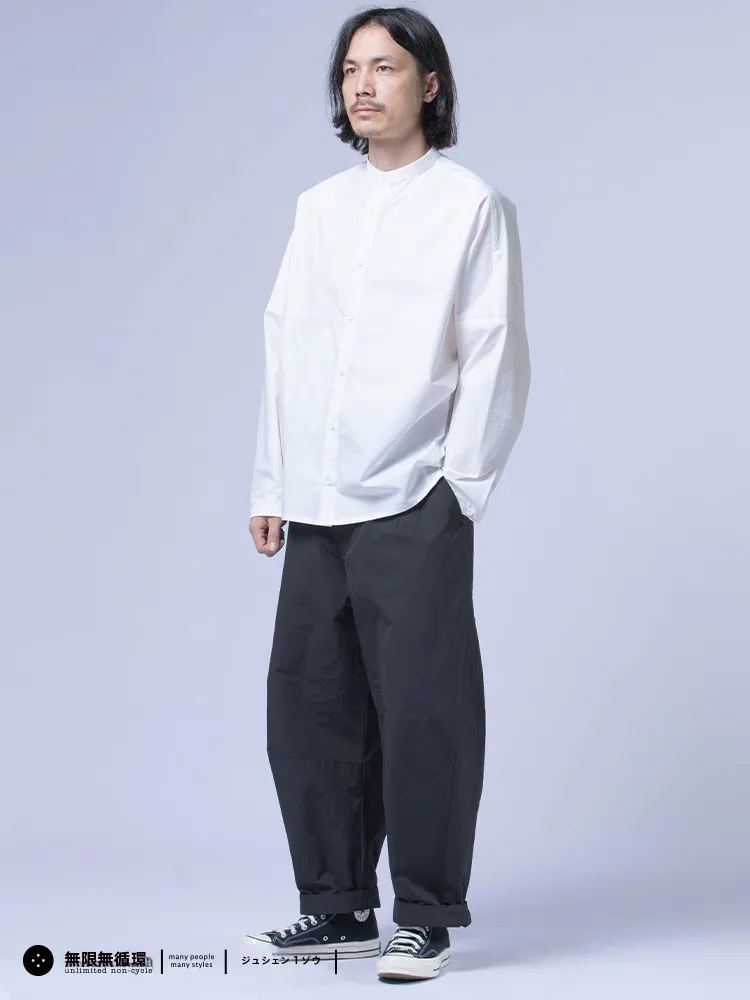 シンプルなメンズシャツは、本当に「着るだけで気分が変わる」の？