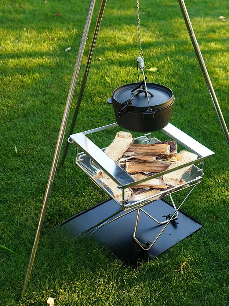 アウトドア用鋳鉄製ダッチオーブン：煮込み・焼き物・スチーム対応の実用性と使い勝手