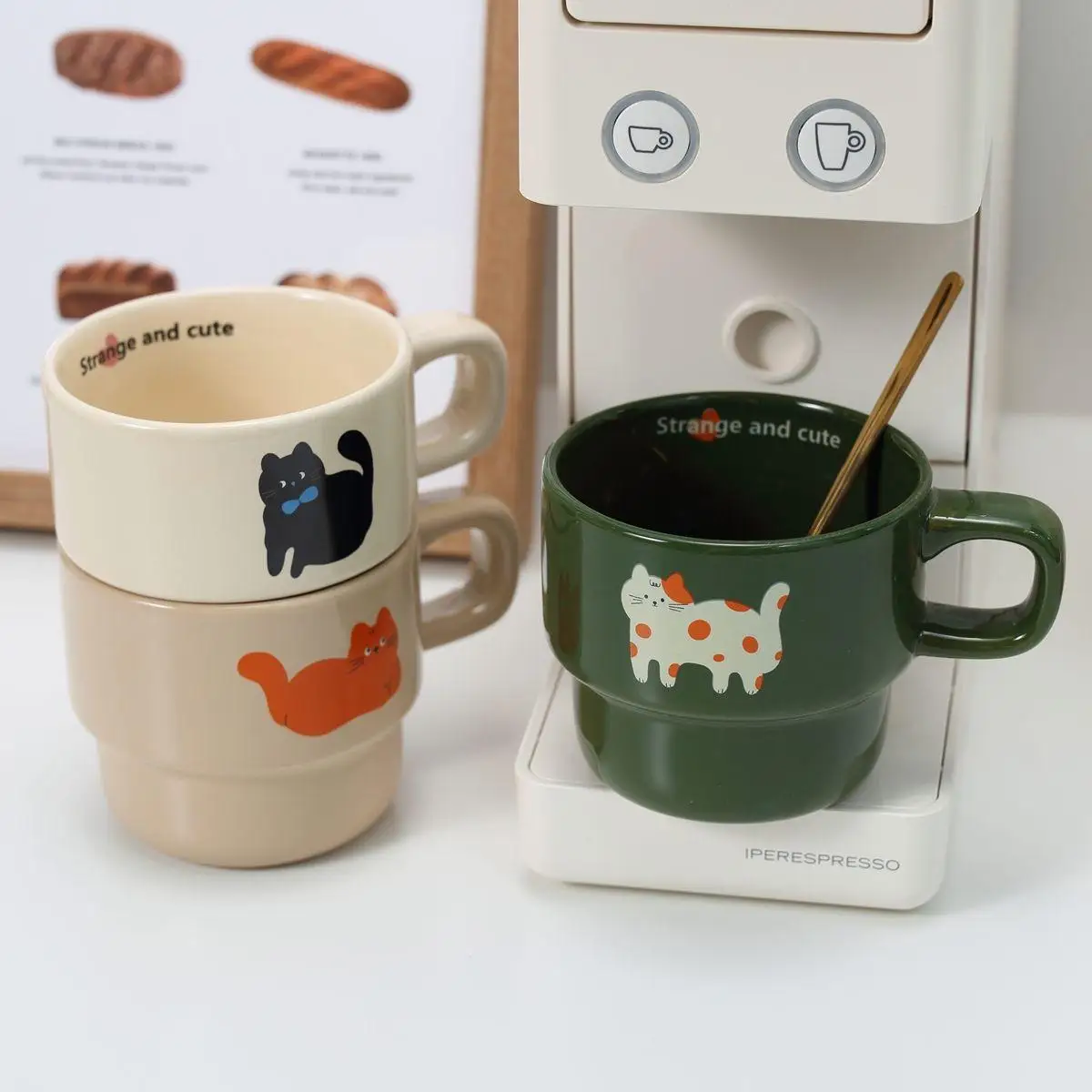 可愛い犬デザインの陶器製マグカップ【インス風・コーヒー用・朝食用】