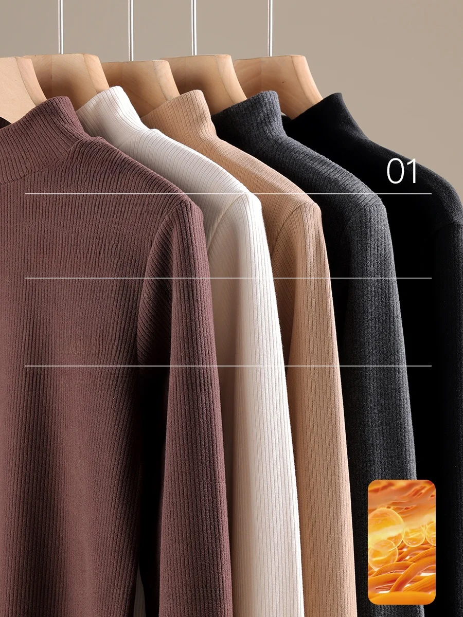 カーディガンの中に着る服は、本当に「柔らかさ」が勝る？