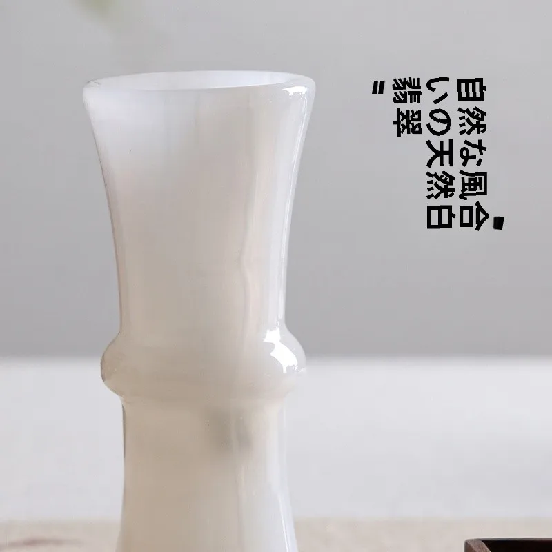 天然アフガニスタン翡翠の香道瓶：茶室での香り管理と収納の最適解