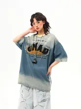 刺繍デザインのヴィンテージ風デニムTシャツ【夏用・女性・短袖】