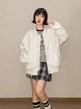 レトロデザイン フリル付き ボンバージャケット【春秋用・女性・ゆったりフィット・ショートタイプ】