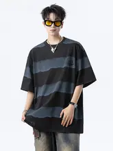 カジュアルなデザイン！アメリカンストライプ 半袖Tシャツ【ユニセックス・綿100%・ゆったりフィット】