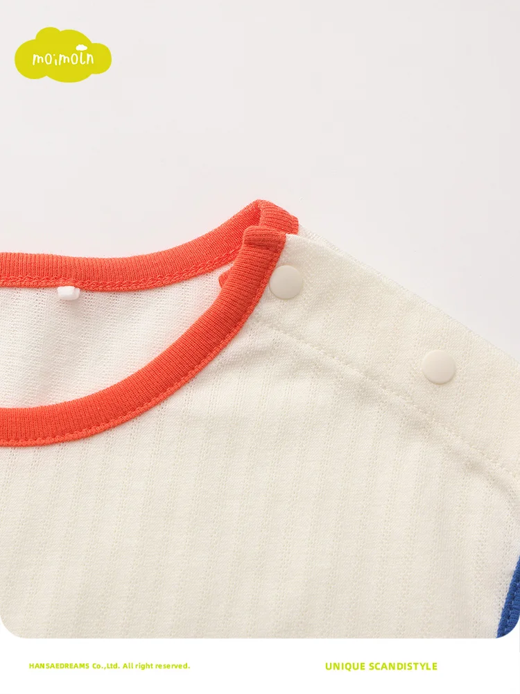 2歳 寝る時 服装 どう選ぶ？快適さとファッションのバランスを取るベストなアイテムとは