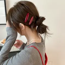 洗練されたデザイン！赤い前髪用クリップ【シンプル・髪の整理に最適】