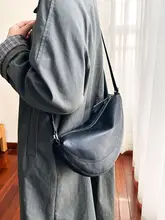 トップグレイン牛革製 ジャウトバッグ【女性用・冬用・ショルダー・大容量・シンプルデザイン】
