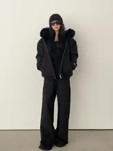 2way着用可能なリバーシブルファーセーター【中長丈・フード付き・ジップアップ・冬用】