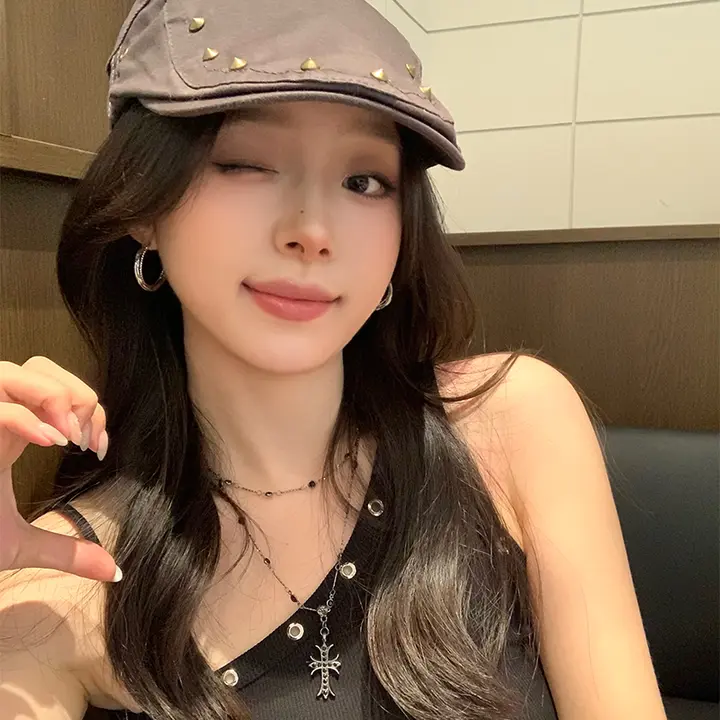 クラシックな素圈デザインの女性用イヤリング【軽やかで高級感・大ぶり・ユニークなスタイル】