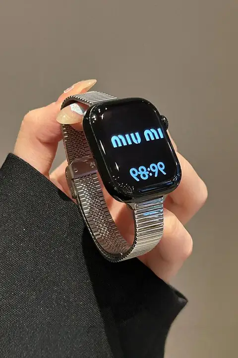 アップルウォッチ用金属製バンド【女性用・高級感・通気性・スタイリッシュデザイン】