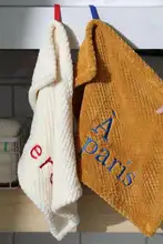 北欧風刺繍付きハンギングタオル【吸水性・厚手・ソフト素材】