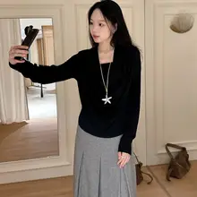 エレガントなデザインの不規則な襟付きシャツ【韓国風・秋用・優雅なシルエット】（セットアップ対応）
