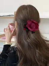 高級感あるドライローズデザインのヘアクリップ【後頭部用・半束ね・おしゃれなヘアアクセサリー】