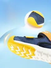 Xtep 男の子用夏のサンダル【防滑・包頭デザイン・川遊び用】