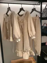 公爵デザインの姫系柔らかなおやすみパジャマ【極上の柔らかさ・フリル付き・三点組（セットアップ対応）】