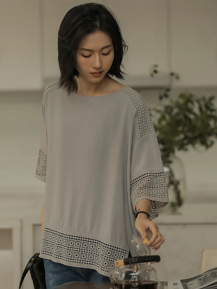 春コーデ レディース 完全ガイド｜通勤に最適なレース切替Tシャツの着こなし術