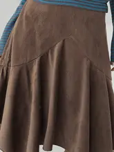 不規則なフリルデザインのベル底プリーツスカート【極上の柔らかさ・女性用・フレキシブルスタイル】