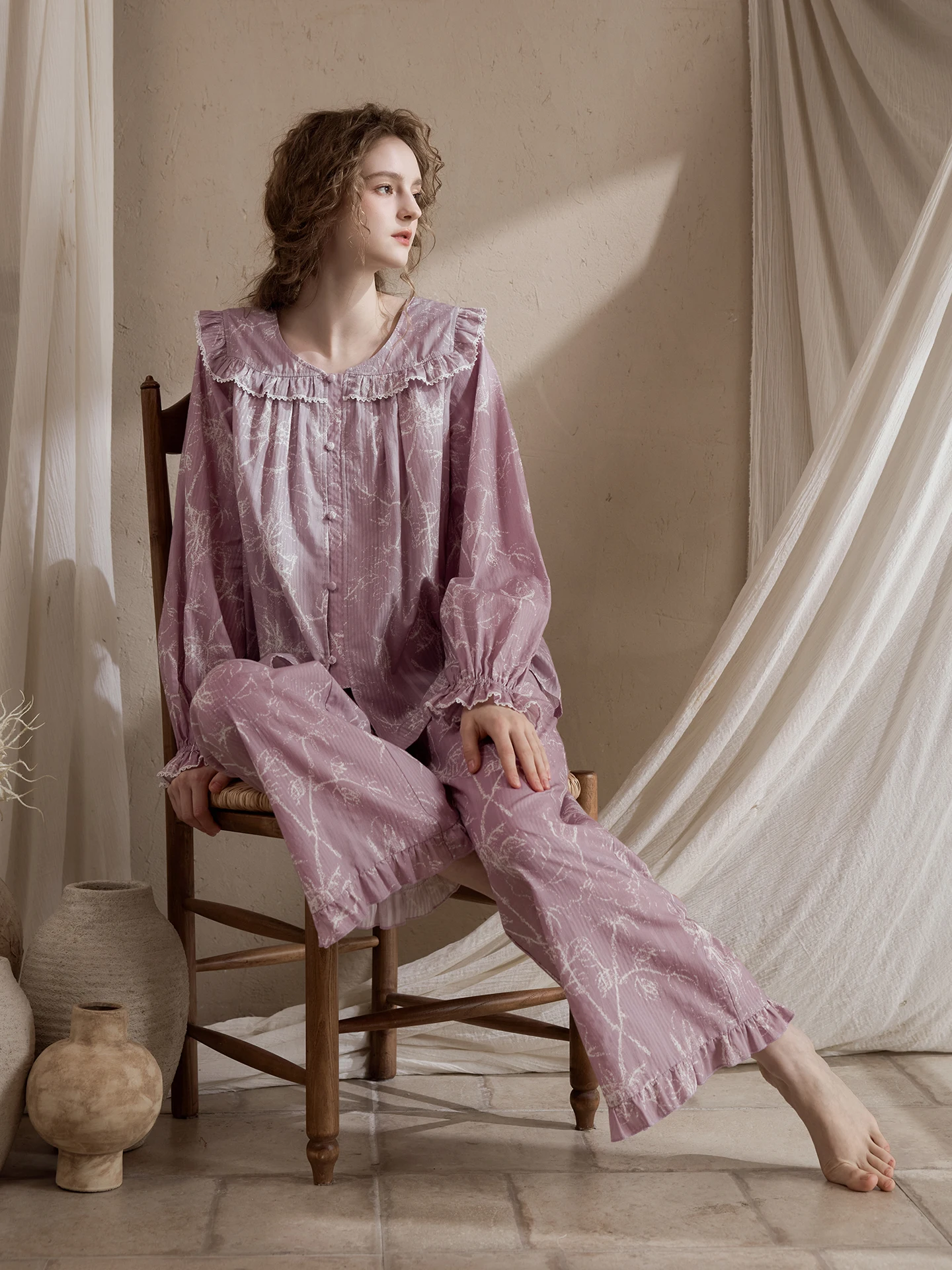 春秋用 レディース長袖長パンツパジャマ：夜間ストレッチに最適なリラックスルームウェアの選定基準