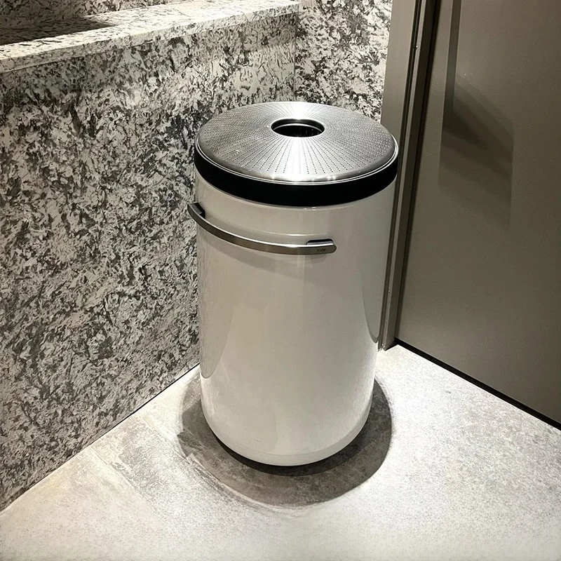 おしゃれな北欧デザインのランドリーバスケット：中式風の収納用品が提供する実用性と空間設計のバランス
