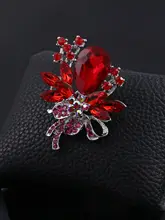 ルビー花デザインブローチ【高級感ある中国宮廷スタイル・スーツアクセサリー】