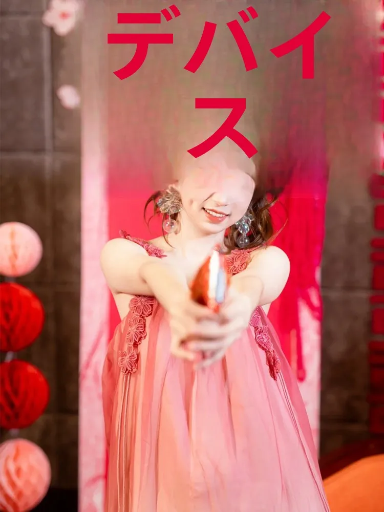 結婚式 ゲスト ワンピース どう選ぶ？グラデーションと刺繍が融合した「した雰囲気」のドレスが今、注目されています