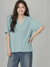 Vネックニットカーディガン【女性用・短袖・春夏向け・エレガントデザイン】（セットアップ対応）