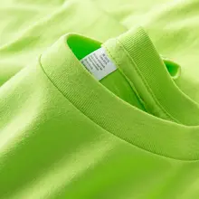 爽やかな薄緑色コットン短袖Tシャツ【ユニセックス・着回し自在・極上の柔らかさ】
