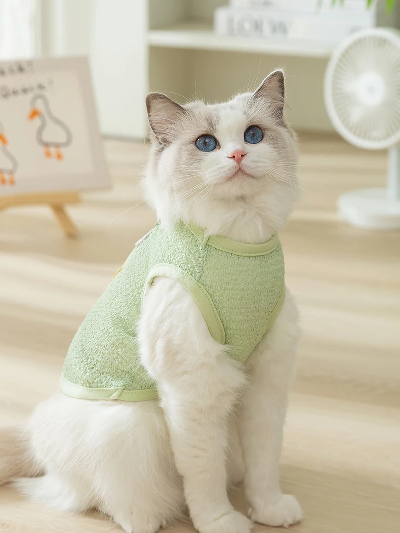 引き犬猫用ベスト：夏用薄手デザインで毛防止と快適な着用を実現