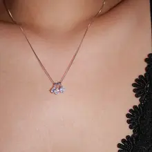 円形の微細なジルコニアネックレス【シンプルなデザイン・925銀使用】