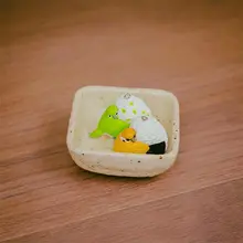 日本正規品 QUALIA パンバードガシャポン