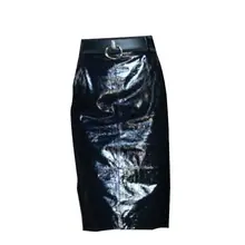 高腰デザインのPUレザー半身スカート【スタイリッシュ・ミドル丈】