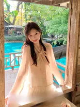 春にぴったりの長袖シャツ【ピンク・リボン付き・肌理感】