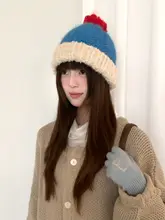 カラフルなポンポン付きニット帽【女性用・冬季・暖かい・耳を守る】